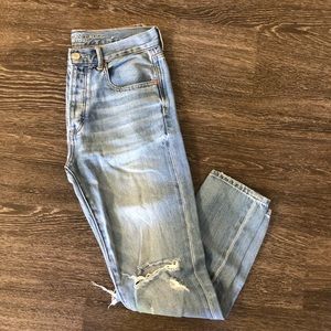 AE high rise girlfriend jean/ mom jean